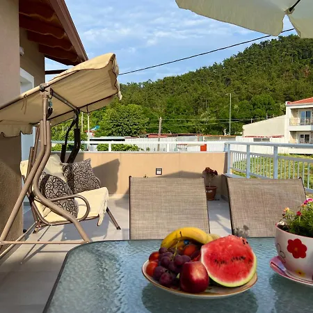 Apartmán Marialena's House